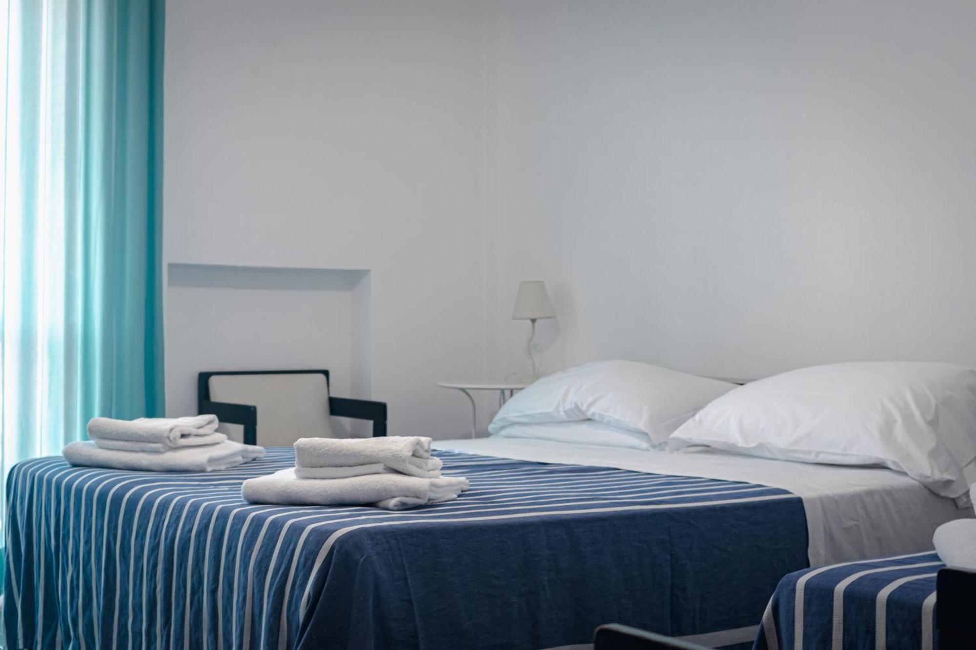 Hotel Mediterraneo Terme Luigiane Zewnętrze zdjęcie