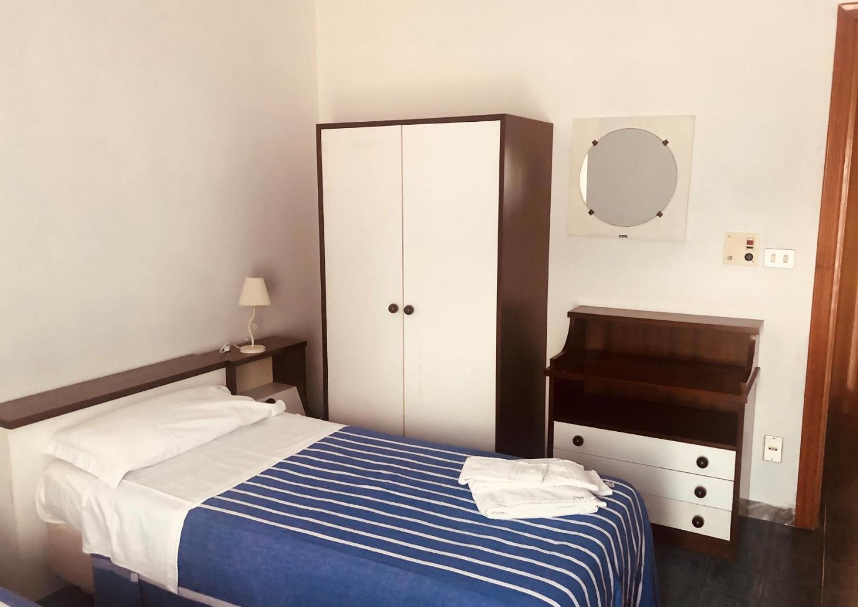 Hotel Mediterraneo Terme Luigiane Zewnętrze zdjęcie