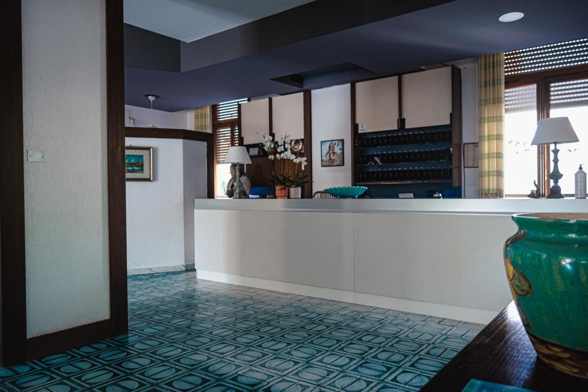 Hotel Mediterraneo Terme Luigiane Zewnętrze zdjęcie